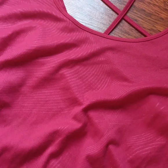 Puma top - Picture 3 of 7